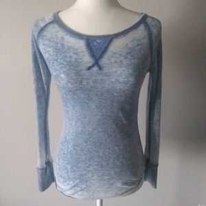 Waffle knit long sleeved t-shirt